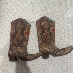Brown and Red Heeled Boots with Intricate Embroidery